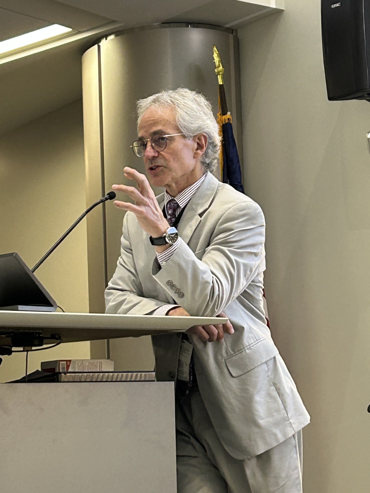 WMed Dean Robert G. Sawyer, MD