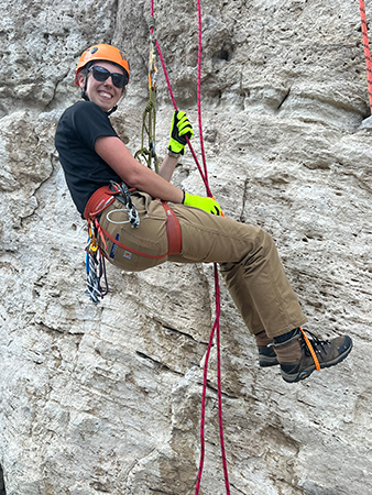 WMed students who have completed the two-week elective at Yellowstone have seen that impact firsthand. M4 Jessica Ziccarello spent time at the park in September and was part of a team that responded to a cardiac arrest in the neighboring town of Gardiner, Montana. At the scene, and after an extensive resuscitation resulting in return of circulation, she and members of Yellowstone EMS resuscitated the patient and transported them to a local airfield so they could be flown to Bozeman, Montana, for further treatment.