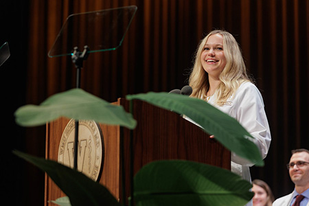 M2 Sydney Slepian speaks at the MD Class of 2029 White Coat Ceremony