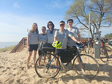 WMed students raise more than $4,000 for West Michigan Cancer Center with 300-mile ‘Coast to Coast for Cancer’ charity bike ride